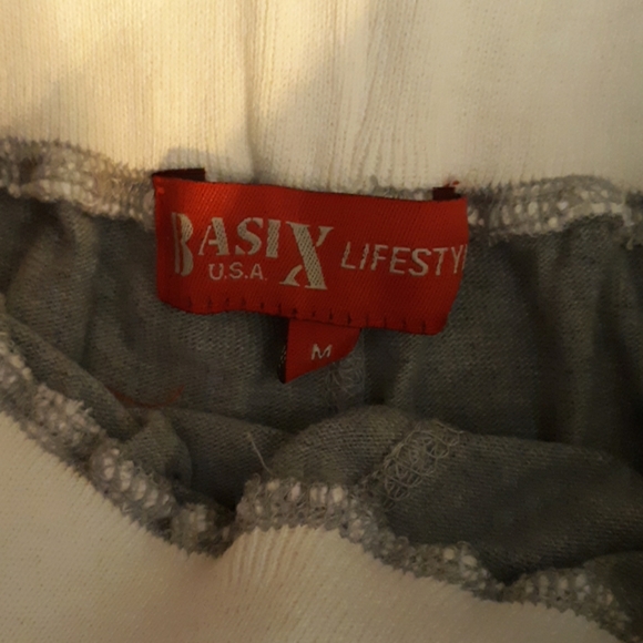 Shorts and sleep shorts.🎫 - Picture 4 of 8